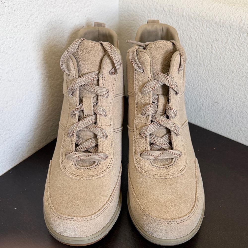 NWOT Sorel Taupe Suede Wedge Lace-Up Ankle Booties. - Picture 5 of 14